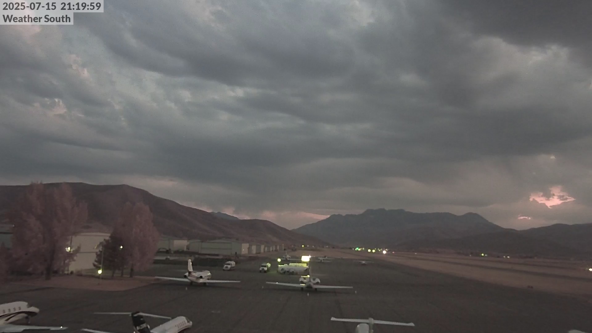 Weather South View, Real Time Airport Camera
