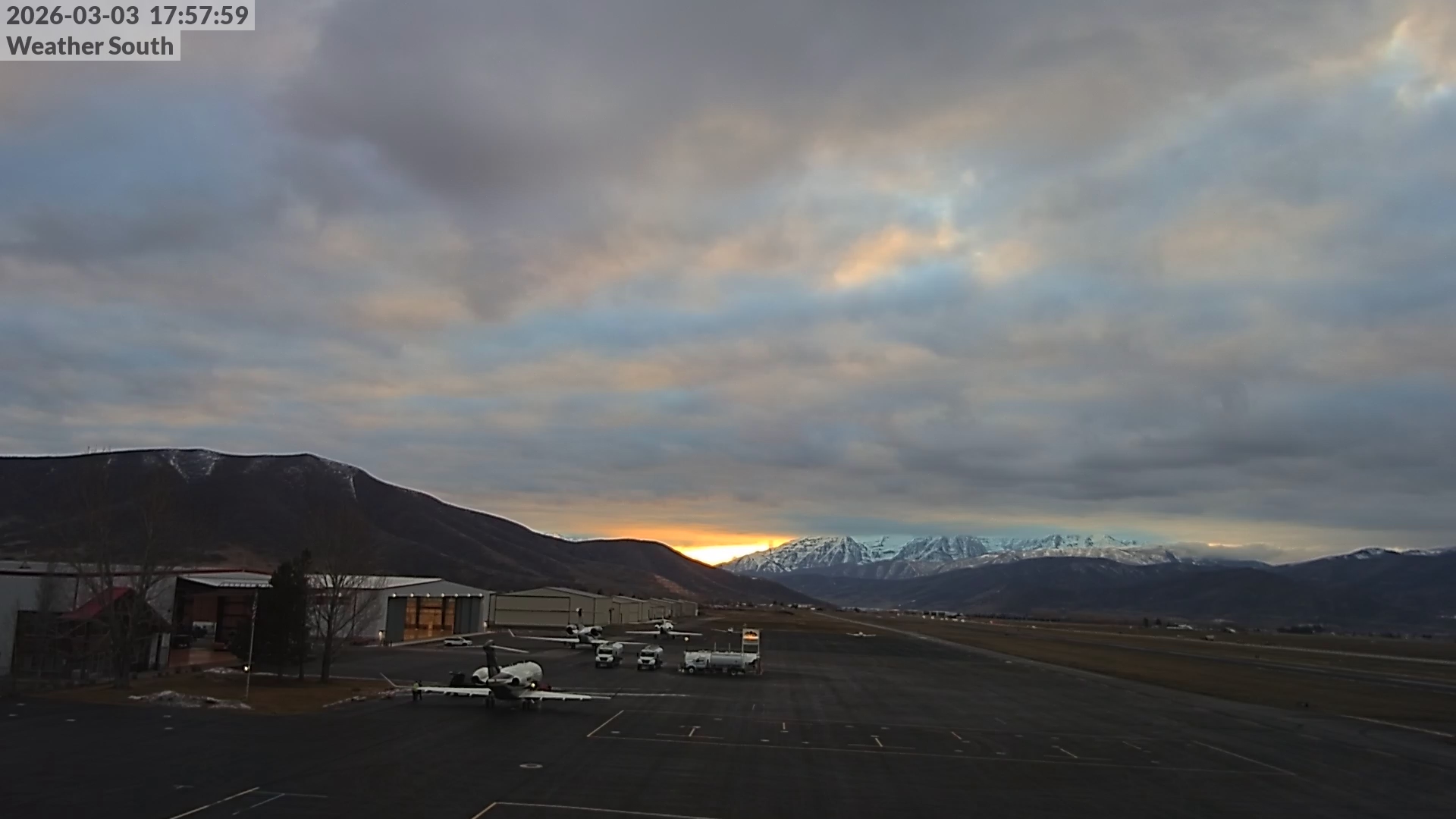 Weather South View, Real Time Airport Camera