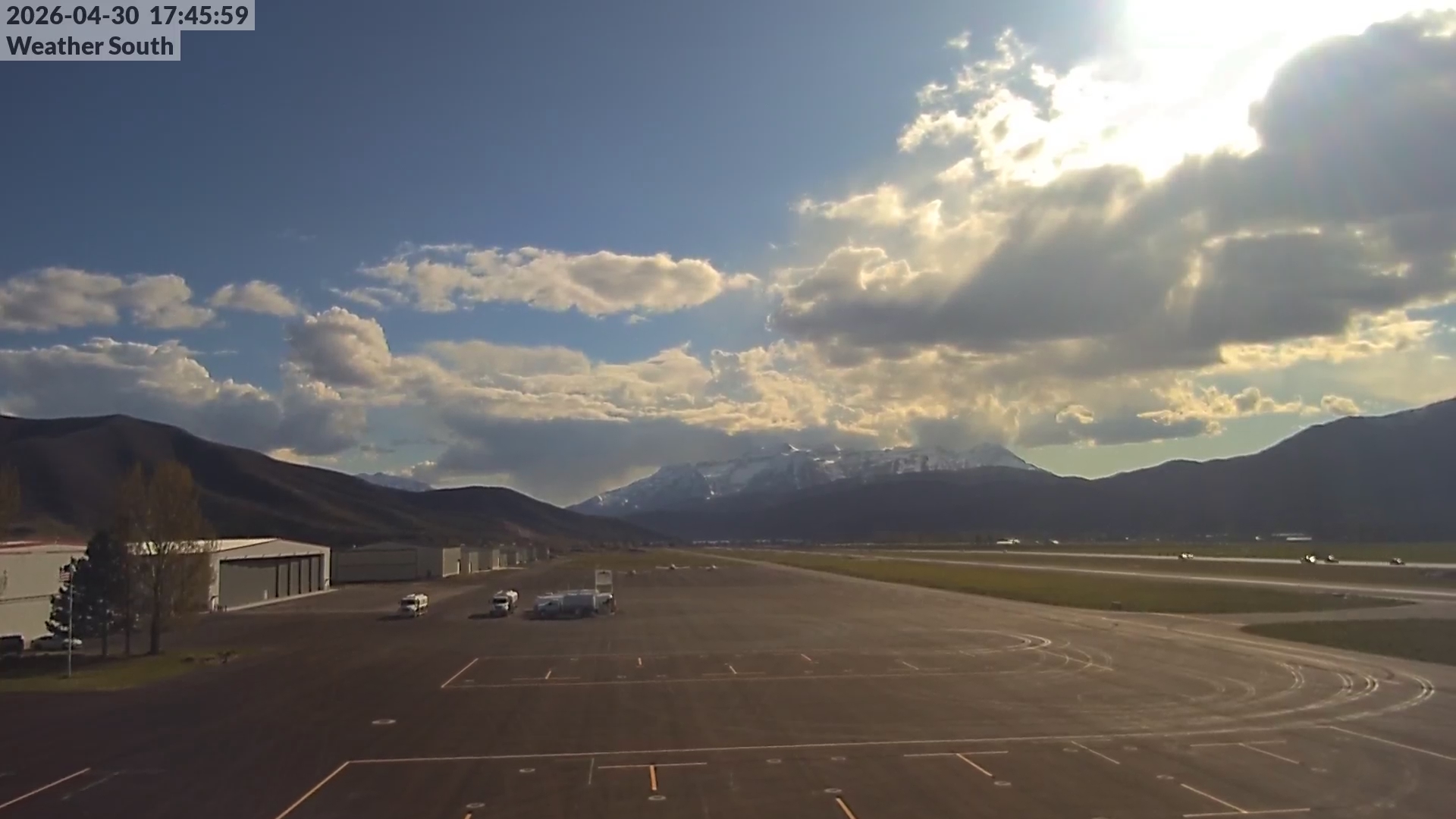 Weather South View, Real Time Airport Camera