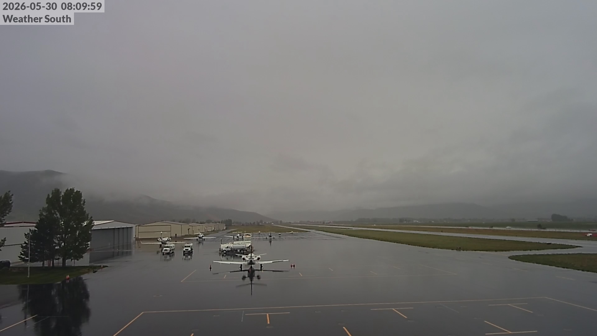 Weather South View, Real Time Airport Camera
